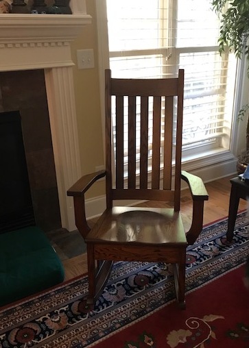 A Classic Rocking Chair for a Southern Home - Amish Furniture Factory