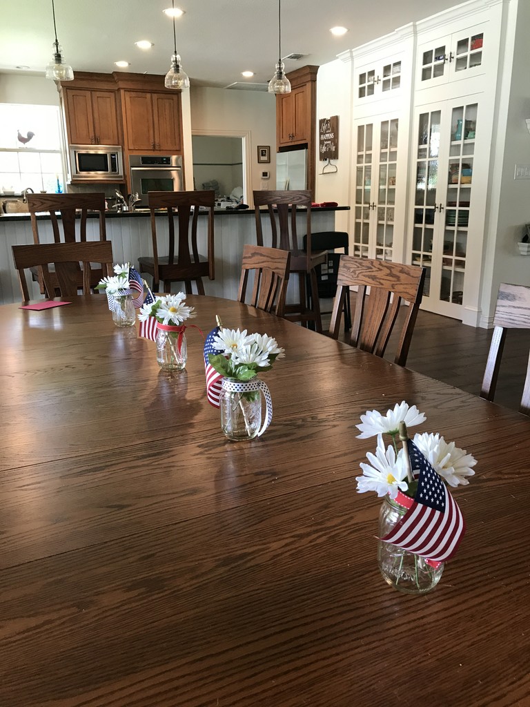 This Real Home's Fourth of July Idea for a Dining Table