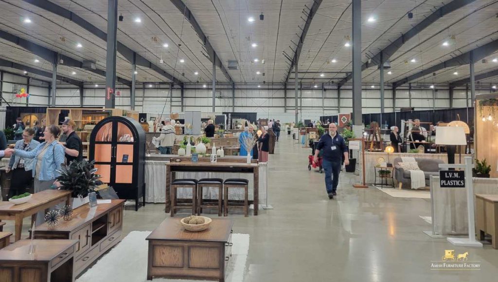 Amish furniture expos in Indiana and Ohio