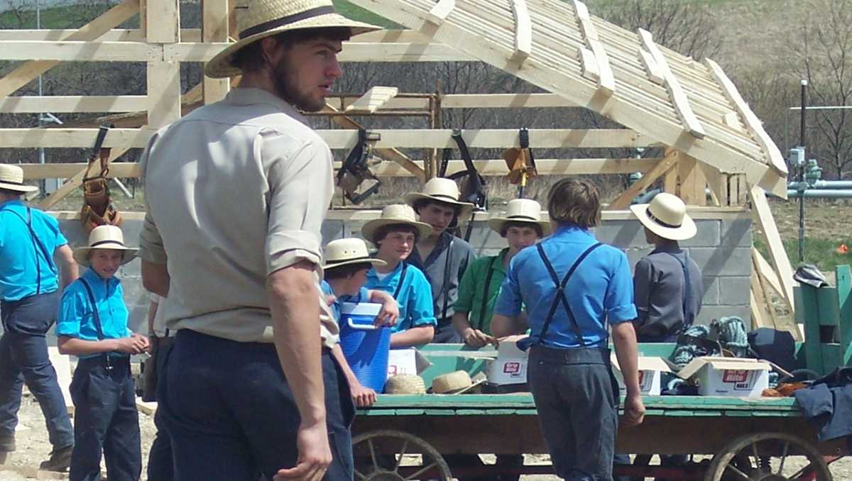 Amish builders in the field