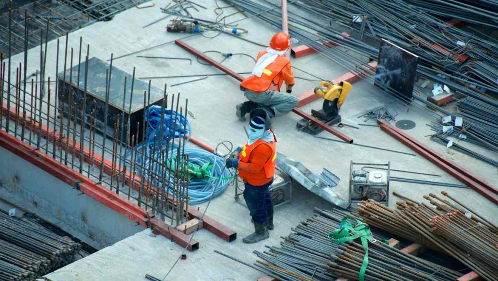 Amish builders working in the construction site