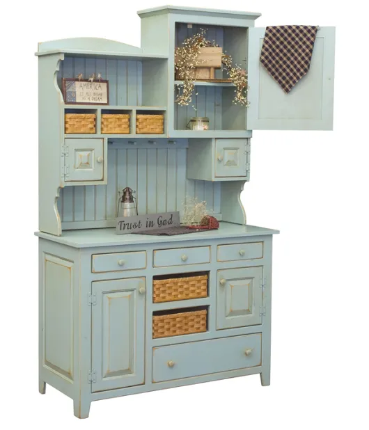 Lizzie's Hutch with Baskets