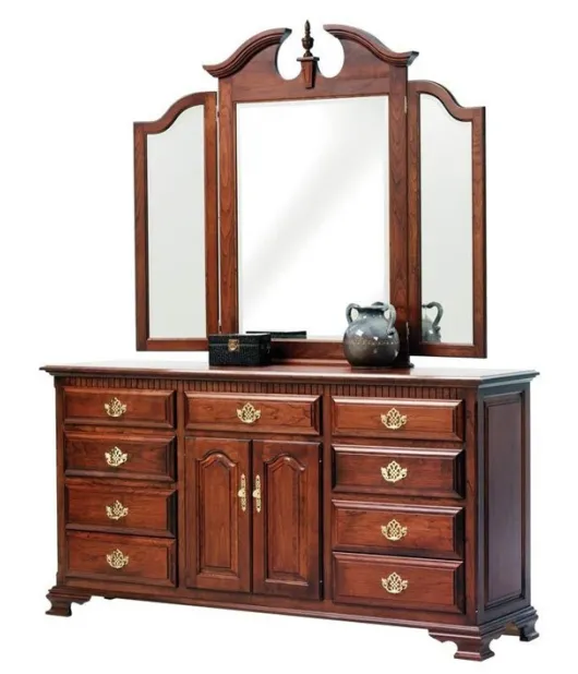 Victoria's Tradition 72" 7 Drawer 2 Door Dresser